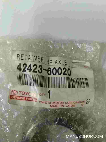 Retainer Rear Axle Bearing  Toyota Land Cruiser Prado 4242360020 42423-60020