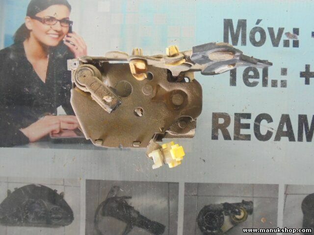  Cerradura puerta trasera derecha FORD USA Explorer U2 4.0  989040A 989040 A 