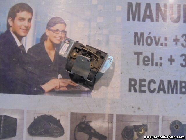 Cerradura del portón trasero Mercedes-Benz ML-320 A1637400235 PAF514898