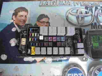 Caja de fusibles Hyundai Kia Sorento 911603E040 91160-3E040