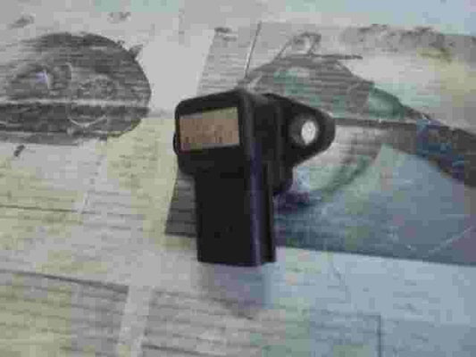 Sensor presión de aire  Suzuki Grand Vitara Swift E1T26571A 72F2 1413