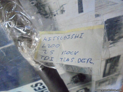 Palier transmision trasero derecho Mitsubishi L200 2.5TD 1993