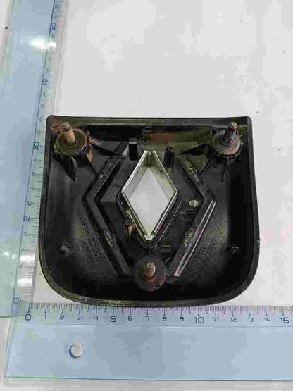 Emblema Renault Clio II 8200060918 82 00 060 918 Valeo 242099000 13,5 cm.