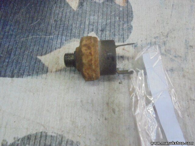 sensor de presión Aire acondicionado Nissan 2.8 W260 1992 13740016 137.40016