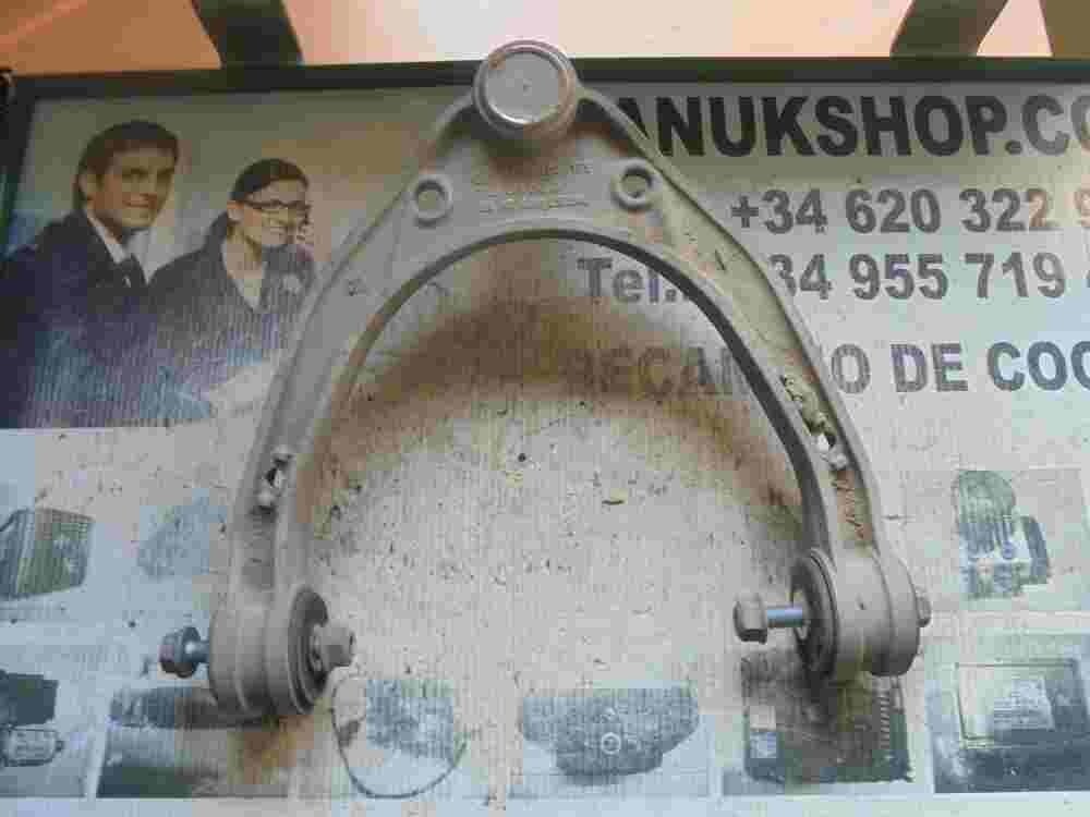 Brazo de suspensión delantera izquierda Porsche Cayenne  VW Audi Q7 7L0407047B