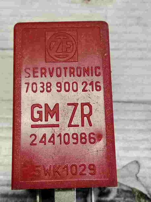 Relè servosterzo Servotronic Opel Omega 7038900216 GM ZR 24410986 5WK1029