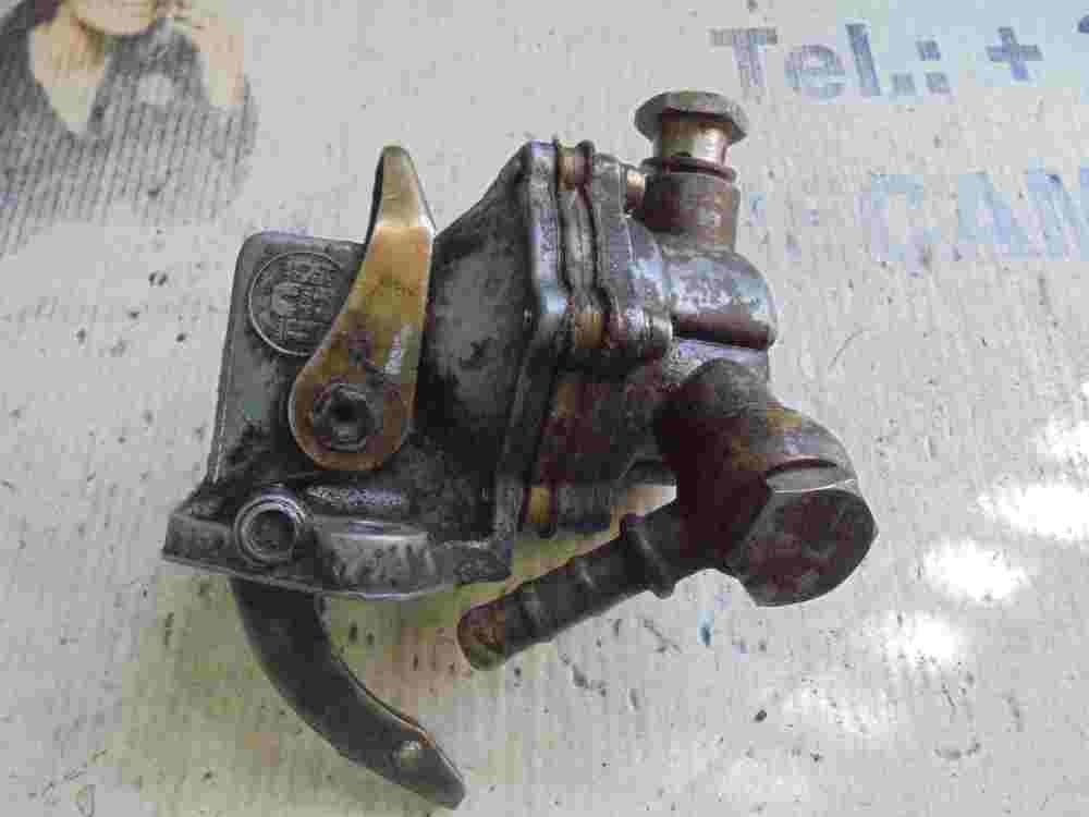 Bomba alimentación combustible Toyota Land Cruiser ( J7) 1988 2.5 TD