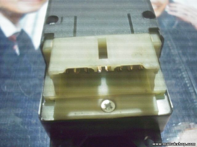 mando botonera elevalunas Toyota Carina 74232-05020 L 7423205020L 7423205020 L