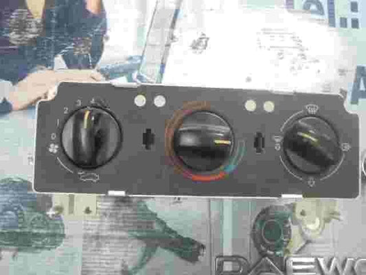 Controllo riscaldamento Citroen ZX Peugeot 810500233F 810503373F 830051263F