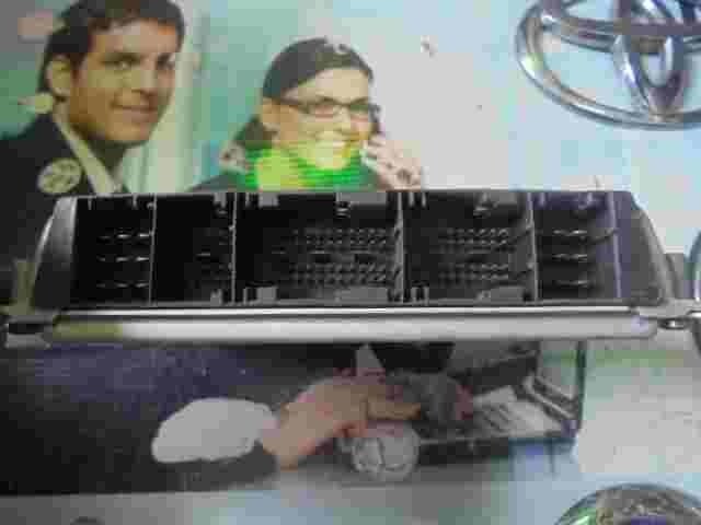 Centralita Audi A6 C5 2.5TDI 4B0907401S 4BO907401S 28RTE714 BOSCH 0281010148