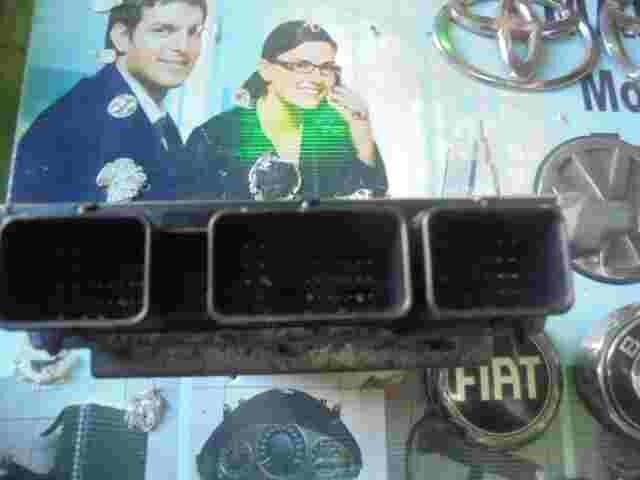 Centralita Ford Tansit 2.4 TDCI 6C1112A650AE 6C11-12A650-AE FoMoCo 9DCE DCU-101