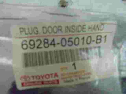Plug Door Inside Hand Toyota Avensis T220 6928405010B1 69284-05010-B1