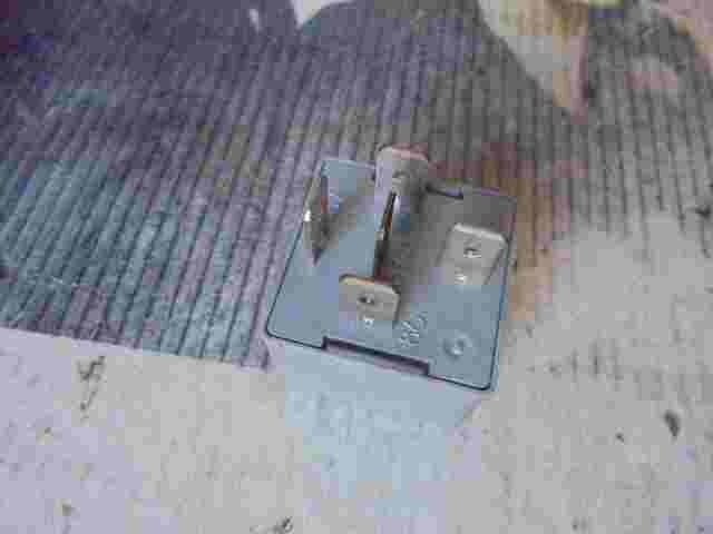 Relé Renault Midlum Truck 5010589426 G.CARTIER 20441005 20 441 005