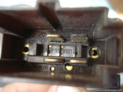 Interruptor Luneta Trasera Desempañador VW Volkswagen 3A0959621G 3A0 959 621 G