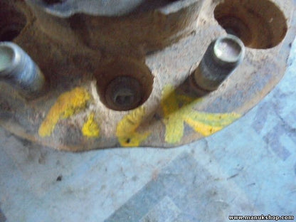 Mangueta rueda Nissan Pickup 25Z5779135 25Z 57 79 135