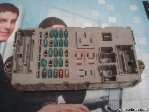 Caja de fusibles Fiat Punto 188 46812228 NPL 46552681 CPL