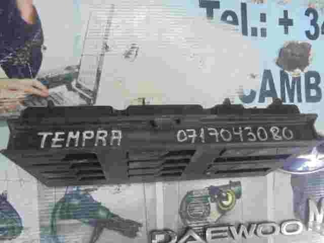 Climatizzatore Riscaldamento Clima pannello di controllo Fiat Tempra 0717043080