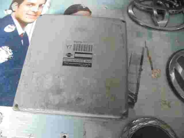 Centralita Nissan Almera Tino MEC20701A1 MEC20701 (Y7) MEC20-701 HITACHI A1 1620