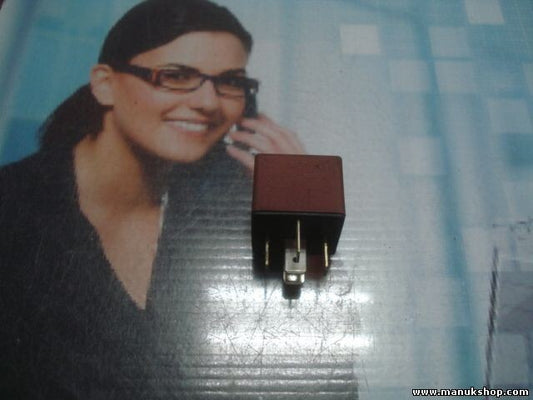 Relé Mercedes-Benz 0646 064.6