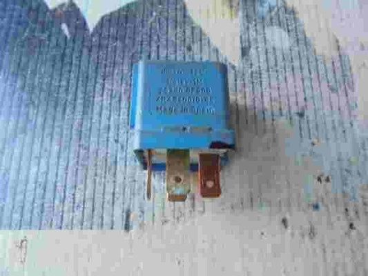 Relé de ventilación Nissan Primera P11 Serena C23 MICRA 4RA94001065 252309F900