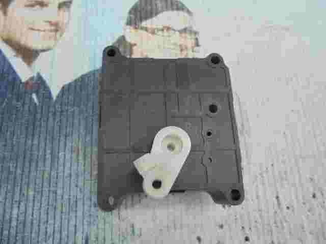 Calefacción actuador Mitsubishi Space Star MR910476 CAB501A050 0Y16 PP-GF10-PS25