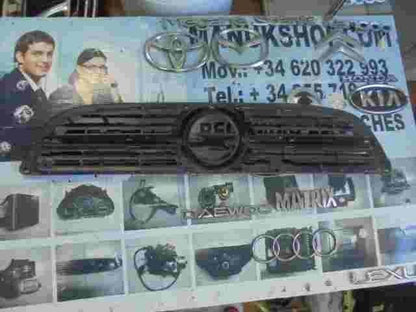 Parrilla rejilla frontal delantera Opel Zafira A 24453538 24 453 538