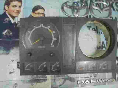 Cuadro de instrumentos  Nissan Atleon Ecot L35 Jaeger 19609801 196098.01