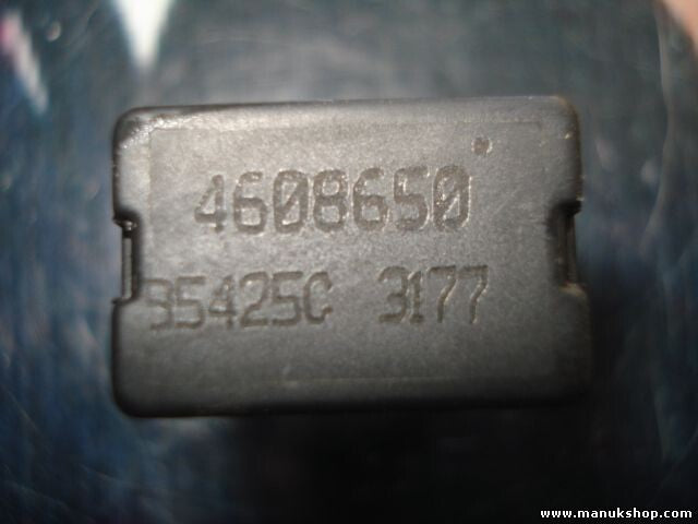 Relé de la bomba de combustible Chrysler Jeep 4608650 95425C 3457