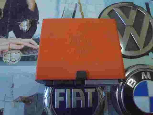 Módulo de control de la carrocería Toyota MR2 ZZW30 8922117030  DENSO 2323000181