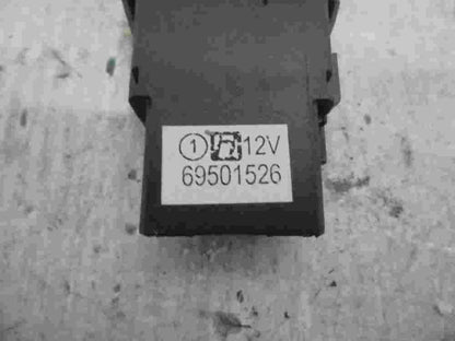Interruptor de emergencia  Iveco Daily 69501526