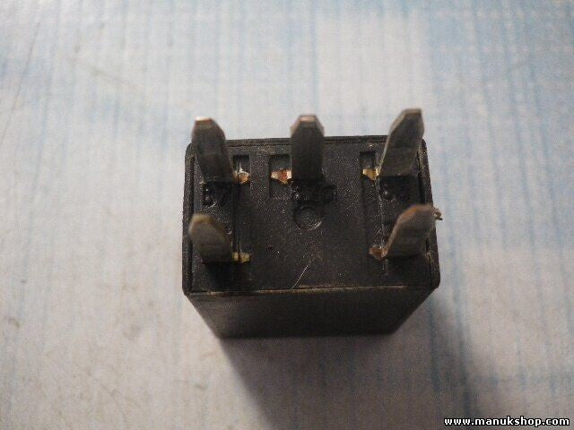 Ssangyong Actyon 8441006010 84410-06010 DECO DC12V relè