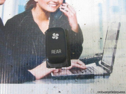 Interruptor Mitsubishi Montero Pajero 2.5 DID 33120 REAR