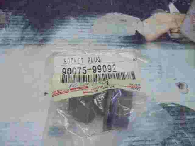 Plug Socket Toyota Tacoma Corolla Supra 9007599092 90075-99092