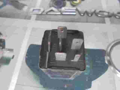 Dispositivi di monitoraggio pressione olio relè Audi 80 90 893919082A