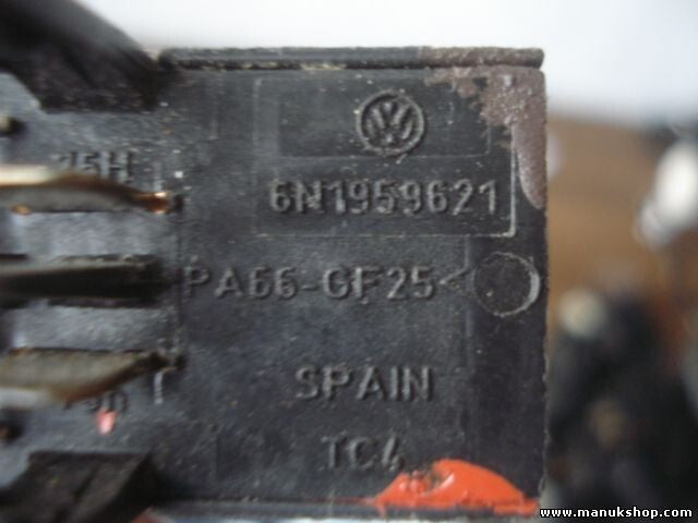 Interruptor Luneta Trasera Desempañador VW Volkswagen Polo 6N1 959 621 6N1959621