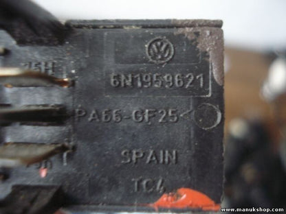 Interruptor Luneta Trasera Desempañador VW Volkswagen Polo 6N1 959 621 6N1959621