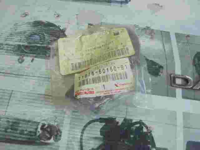 Toyota GX470 Lexus LX 570 7187660150B1 71876-60150-B1