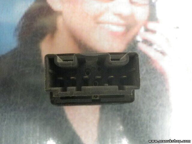 comando pulsante alzacristalli posteriore Land Rover Discovery Freelander YUF...