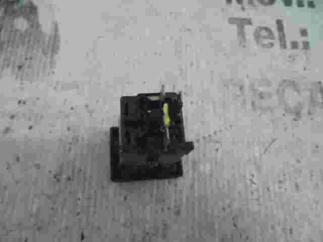 Interruptor Nissan 253829X100