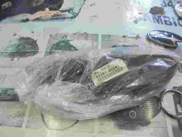 Seal Hood to Radiator  Toyota Land Cruiser Lexus LX 470 5338160041 53381-60041