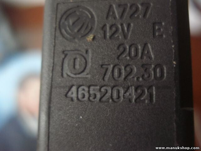 Iveco Daily 12V E 20A 702.30 46520421 A727 relè