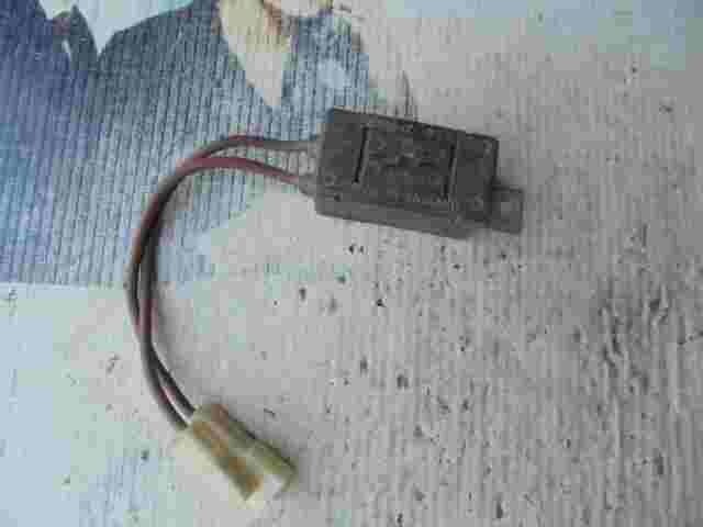 Amplificador de antena  Ford Transit Sierra 83GB17K499AA 83GB-17K499-AA C7666