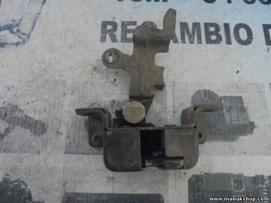   Cerradura del portón trasero Nissan Terrano Ford Maverick 2,7TD