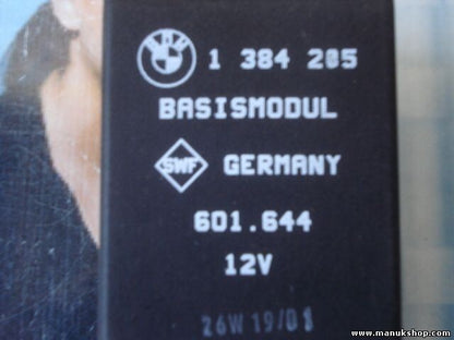 Unidad de control de lavado de limpiaparabrisas BMW E34 1384205 1 384 205