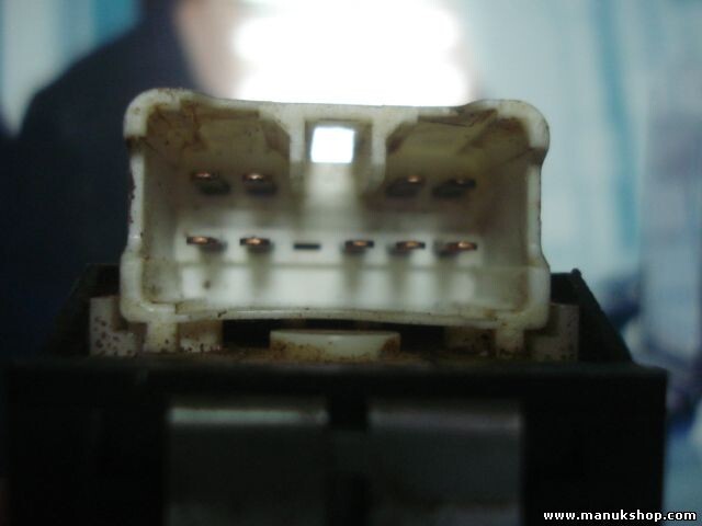 mando botonera elevalunas Suzuki Vitara Jimny 37990-56B00 3799056B00