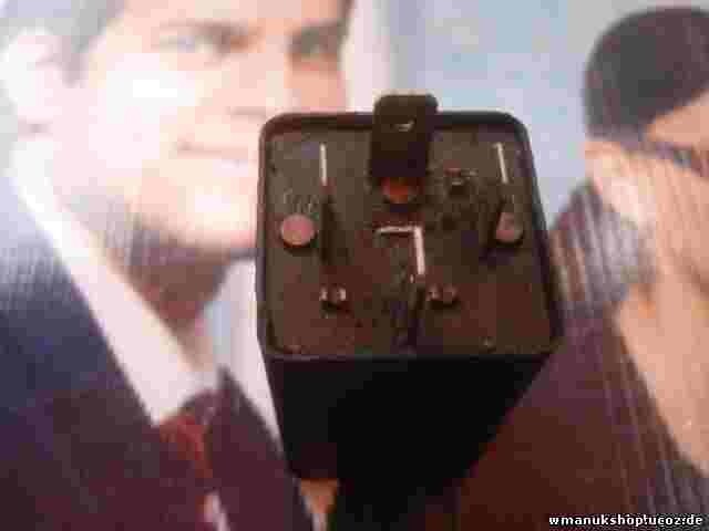 Relé  Opel Astra GM 90274681 90 274 681 898117 89 81 17