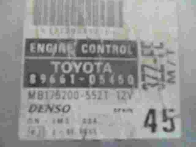 Centralita Toyota Avensis T220 T25 T22 3ZZ-FE 8966105450 DENSO MB1752005521