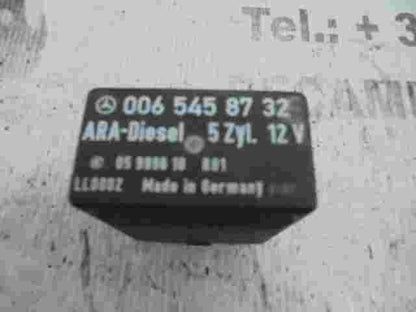Relè Mercedes-Benz 0065458732 006 545 87 32 LK 05 9996 10 05999610 R01