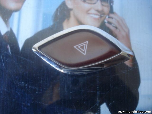 Interruptor de emergencia  Citroen C3 2011 96669616KR 96669616 3385210102 