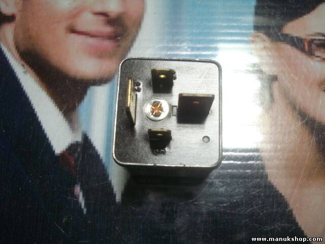 Relé de arranque MAN 81259020415 81.25902-0415 899979000